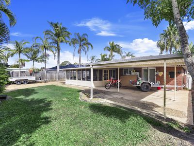 62 Cedar Crescent, Kawungan