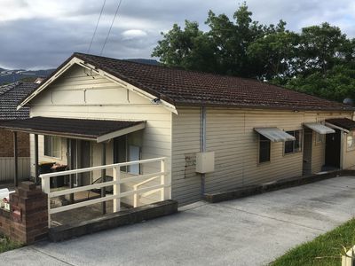 2 / 32 Urunga Parade, Wollongong