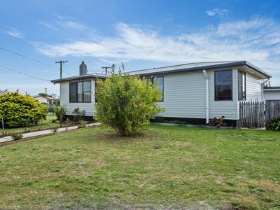 17 Hellyer Street, Smithton