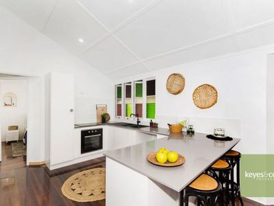 92 Francis Street, West End