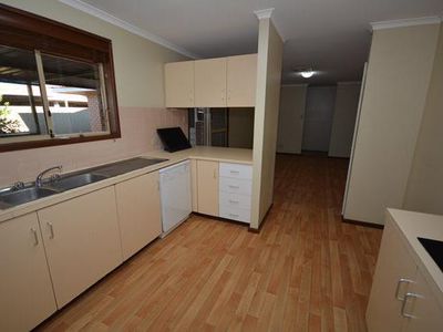 34 Braeside Drive, Newman