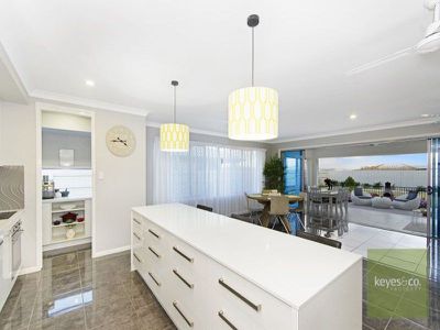 27 Marblewood Circuit, Mount Low