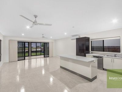 27 Broadwater Terrace, Idalia