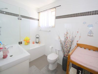 5 / 8 Ritchie Road, Yagoona