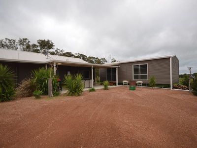 100 Hamilton Way, Lockwood South