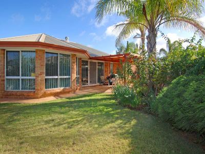 14A Carlyle Court, Boulder