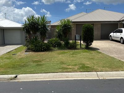 2 / 16 Derwent Street, Burpengary