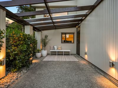 194 Beach Road, Campbells Bay