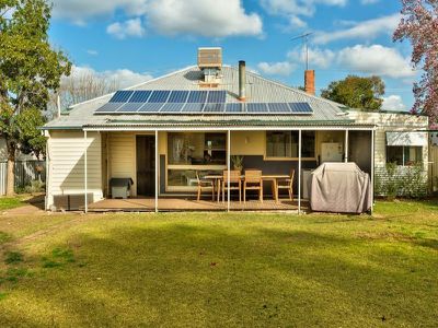 10 Birdwood Street, Corowa