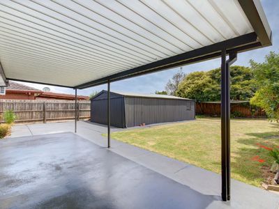27 Strezlecki Grove South, Altona Meadows