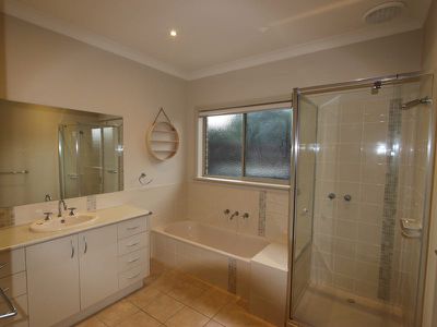 16 Curdie Place, Grovedale