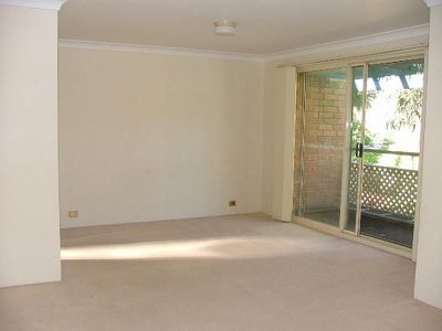 9 / 28 Macpherson Street, Warriewood