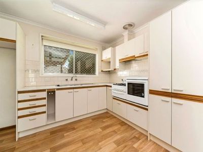 8 / 190 Karingal Drive, Frankston
