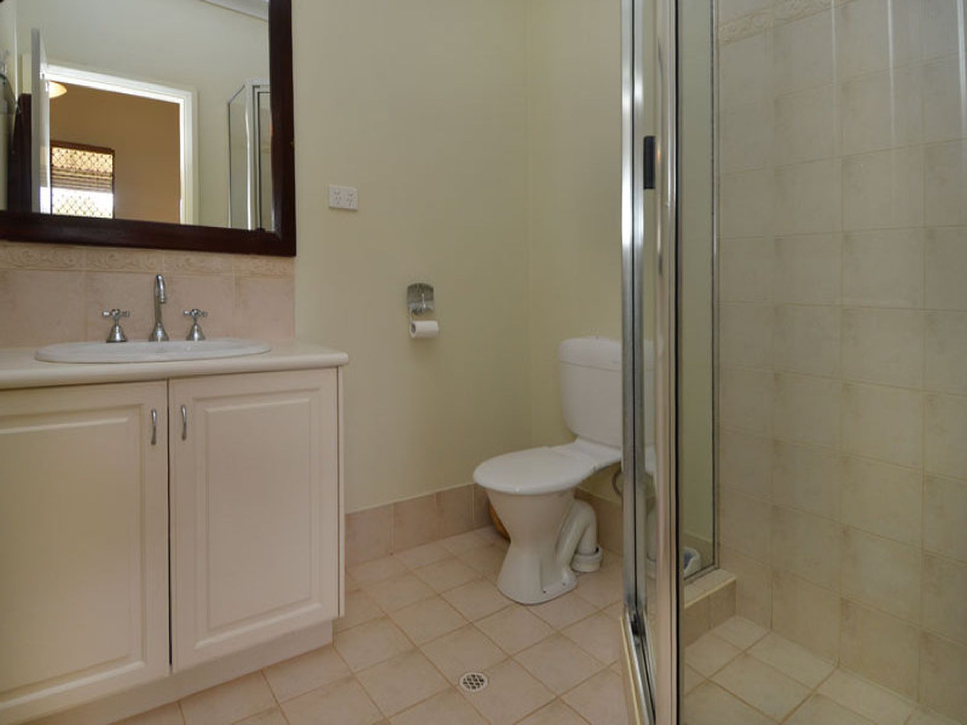 101 Lyall Street, Lamington