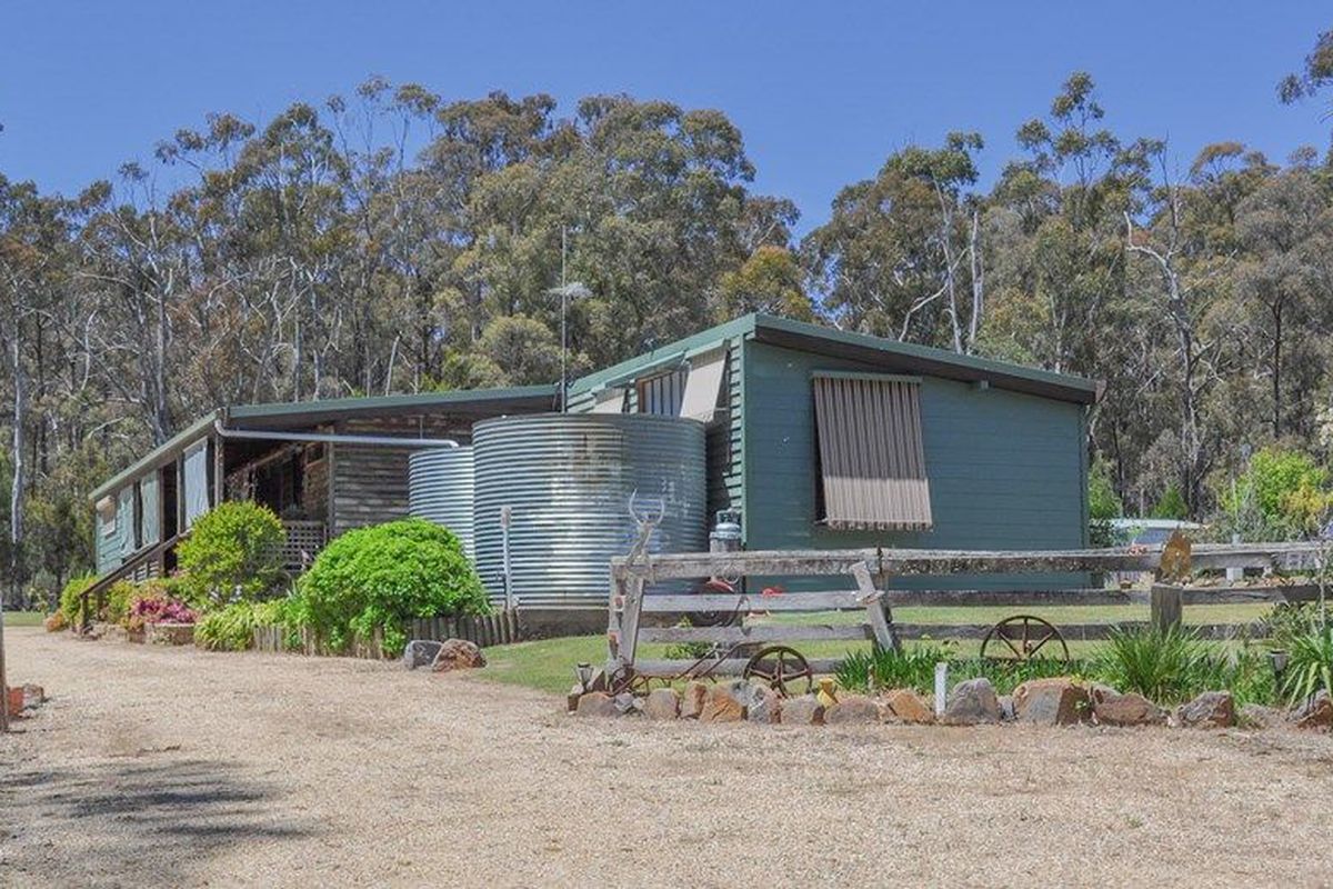 2690 Mansfield-Whitfield Road, Tolmie