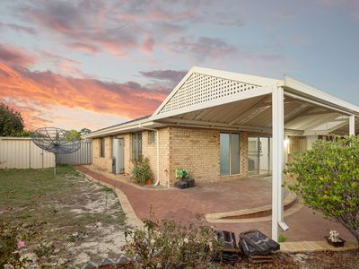 89 Aitken Drive, Winthrop