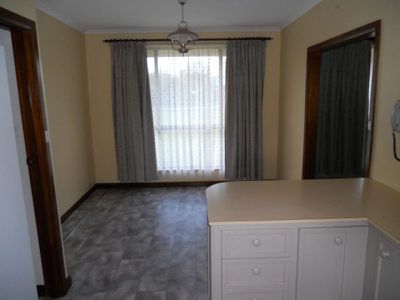 11-13 Bryan Street, Allendale East