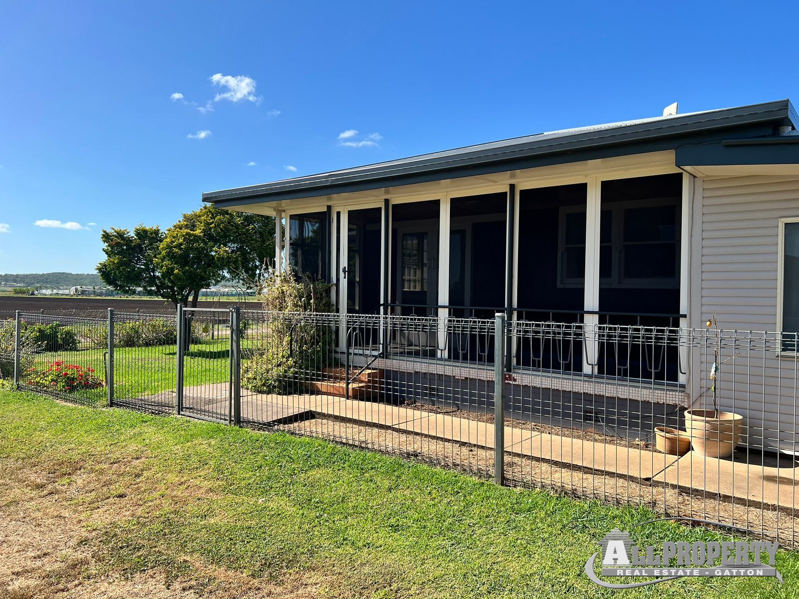 3 Hermy Road, Glenore Grove