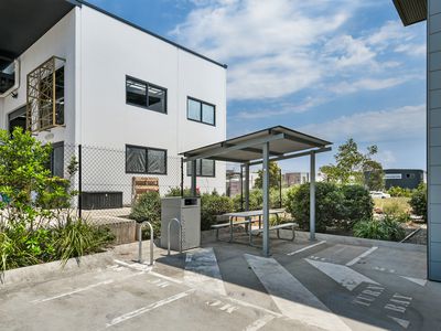 5 / 9 Corporate Place, Landsborough