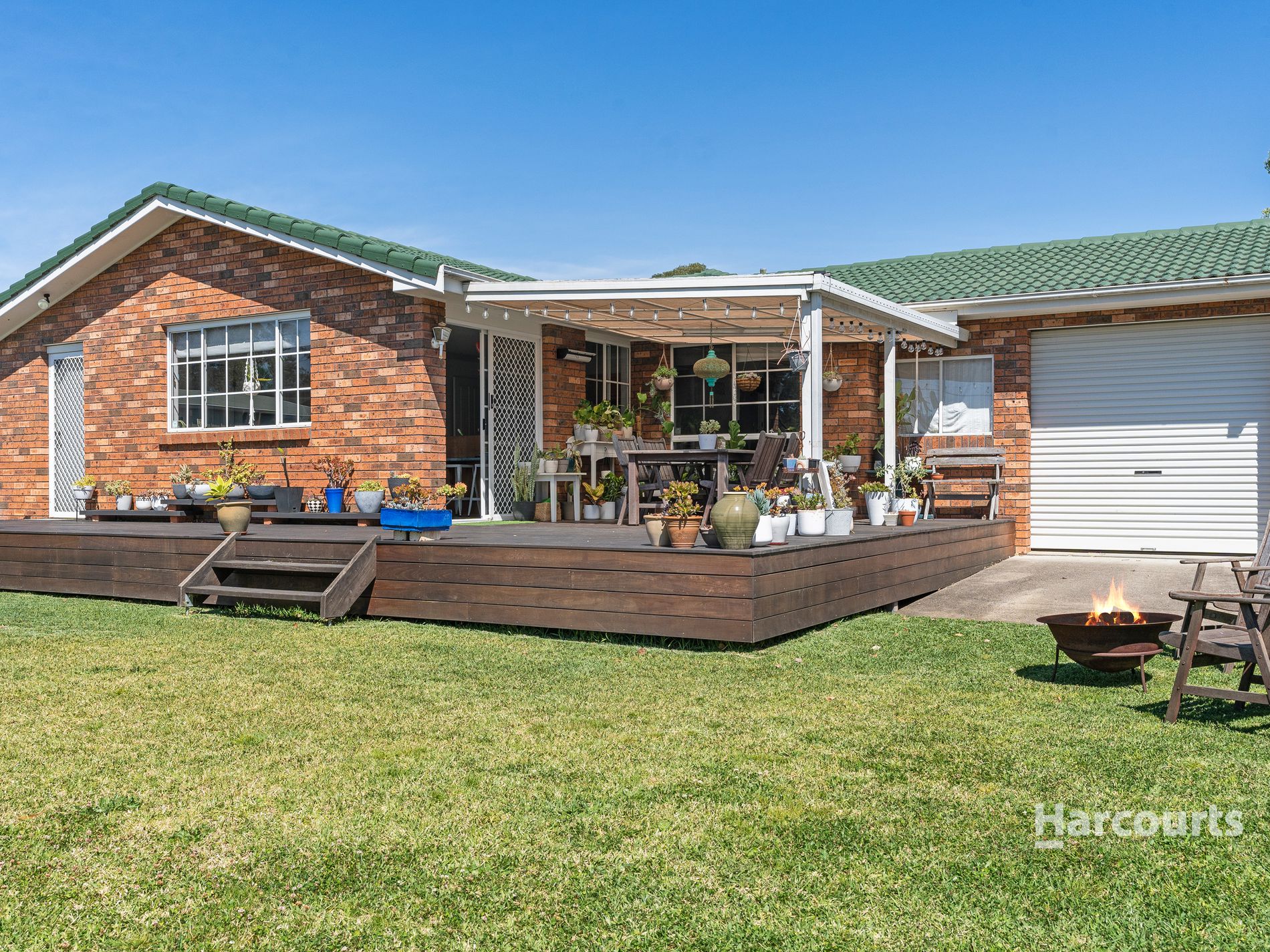 16 Thistleton Drive, Burrill Lake