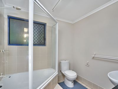 2 / 16 Ray Street, Yorkeys Knob