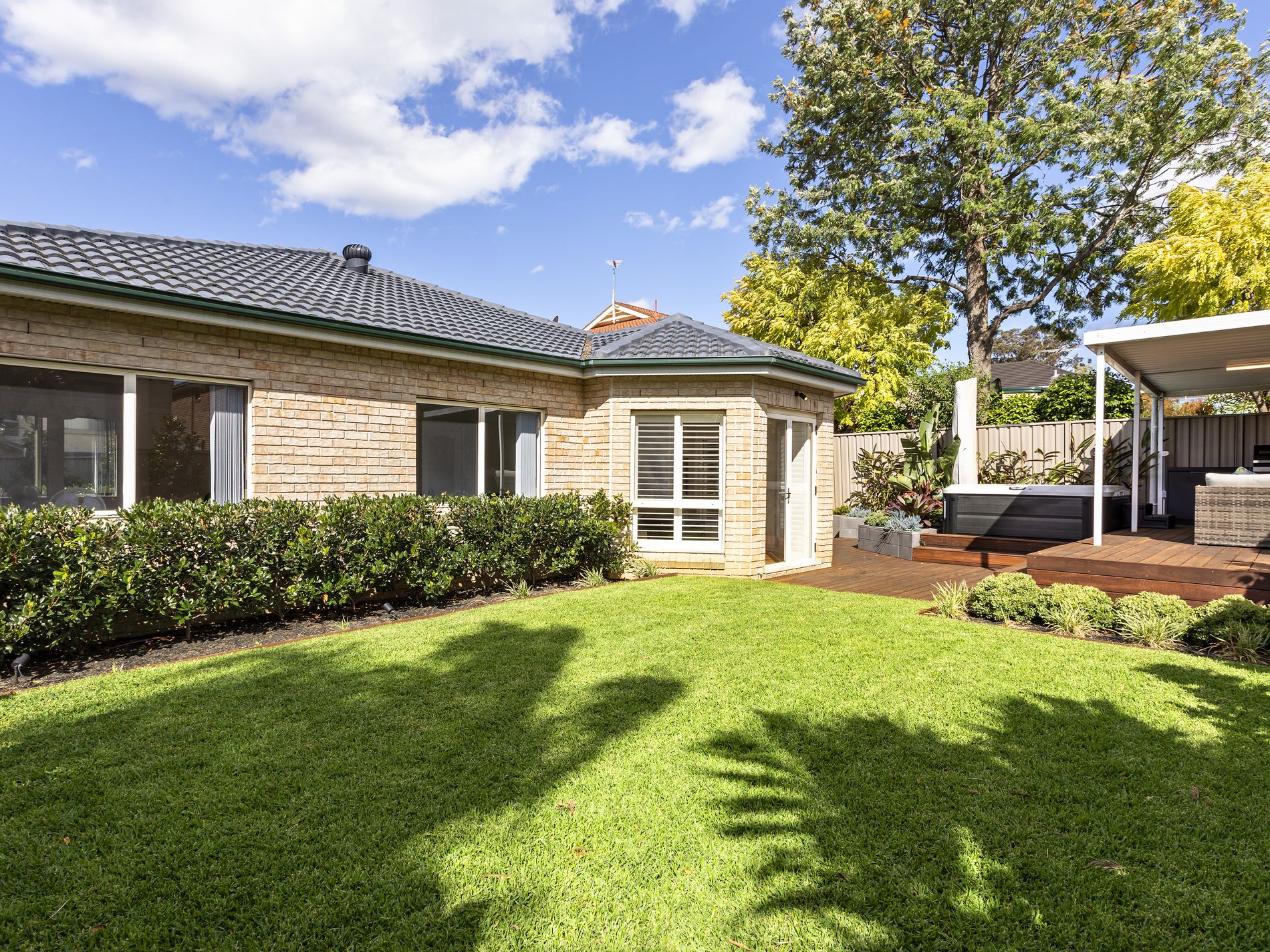 23 Holt Street, North Ryde