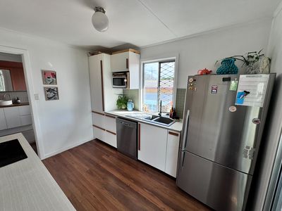 30 Campbell St, Scarborough