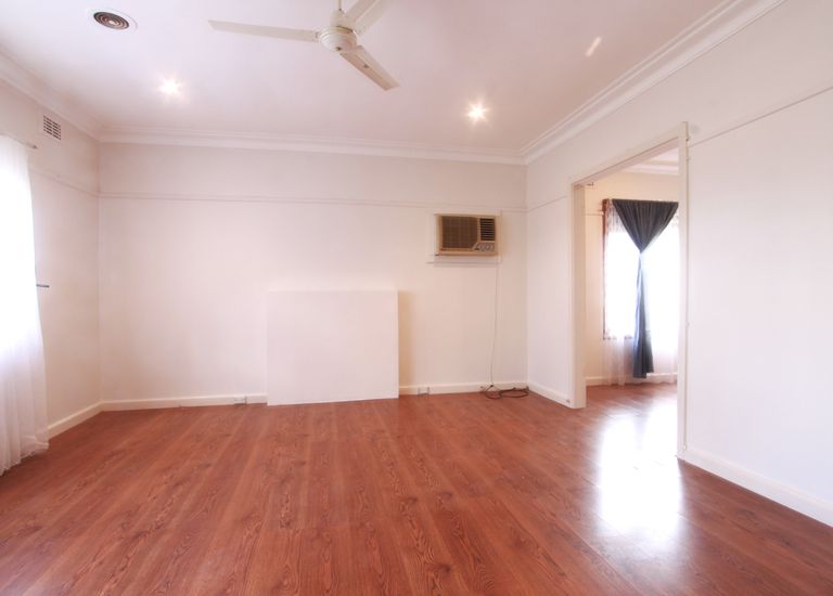 1401 North Road, Oakleigh East