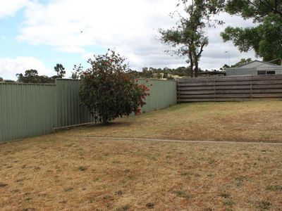 42 Cunneen Street, Long Gully