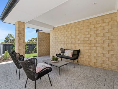3B Ambleside Close, Balga