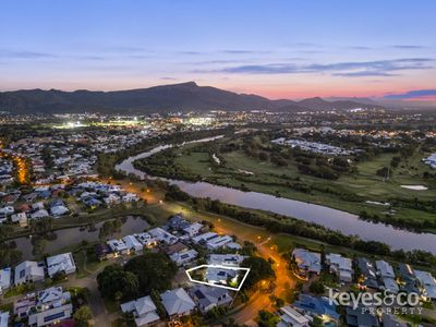 8 Edgewater Court, Idalia