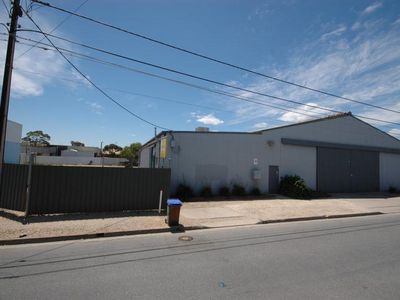 45 First Street, Brompton