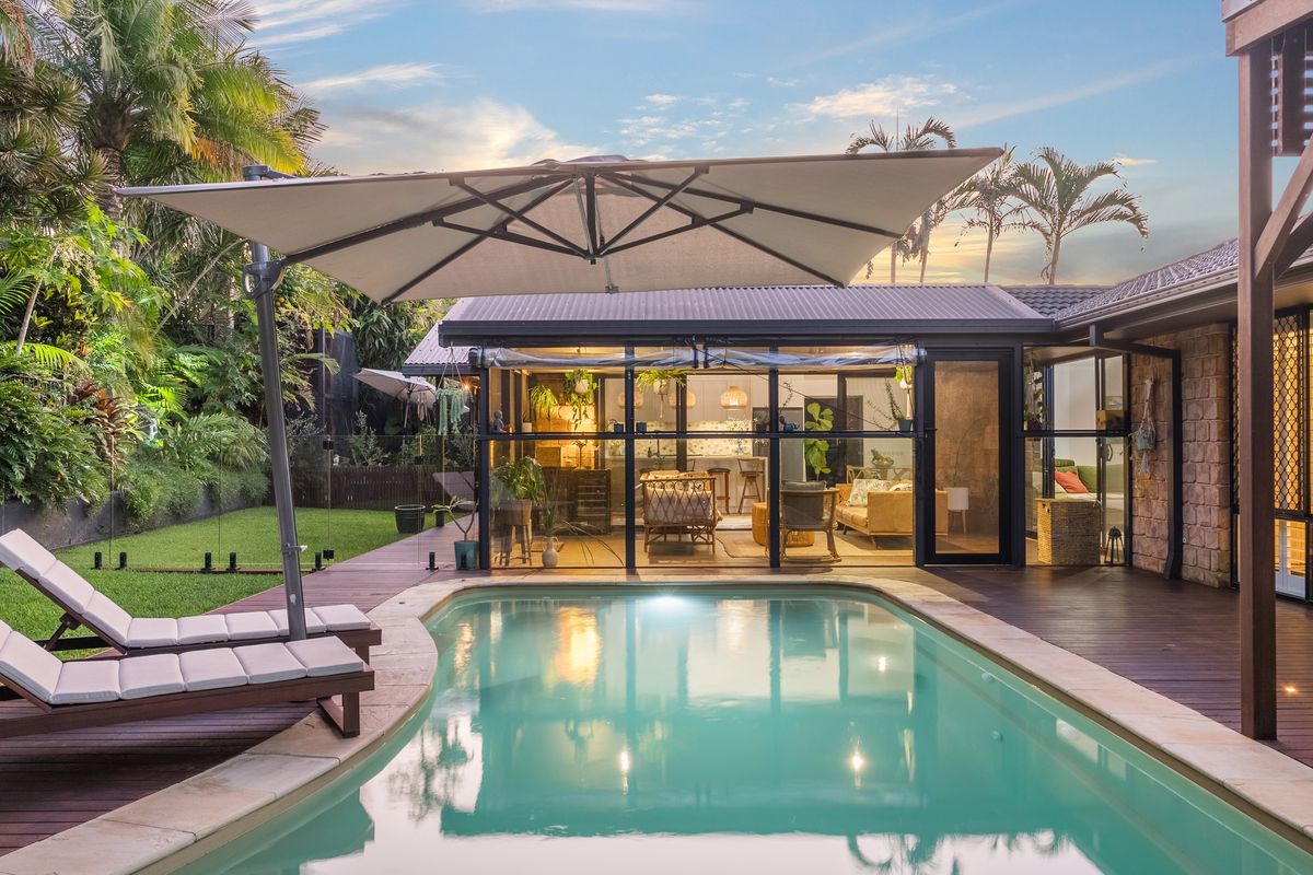 6 Lakeside Way, Lennox Head