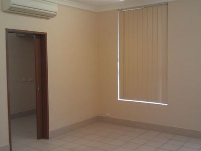 36 Weston Street, Naval Base
