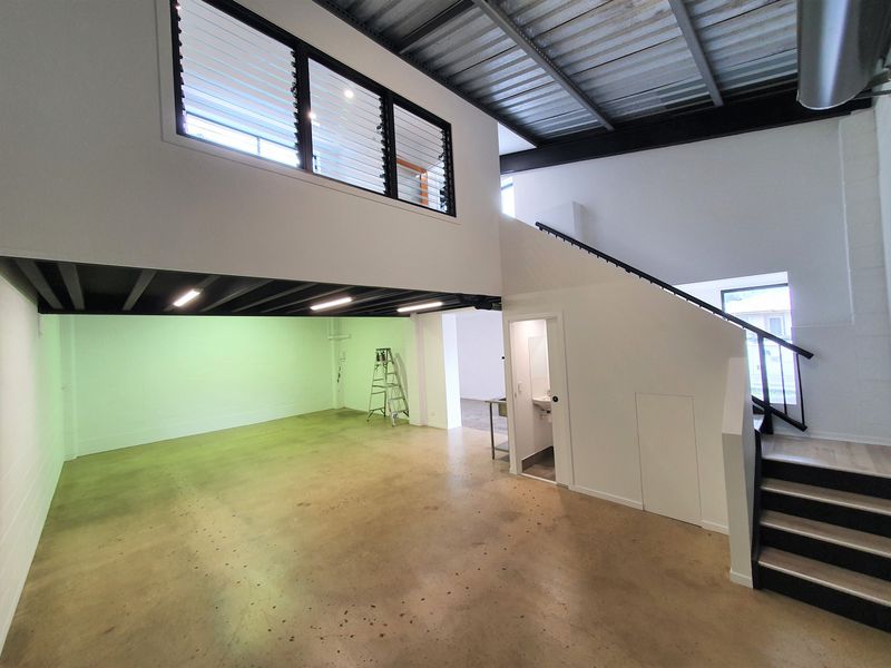 1 / 12 Simpson Street, Kirra