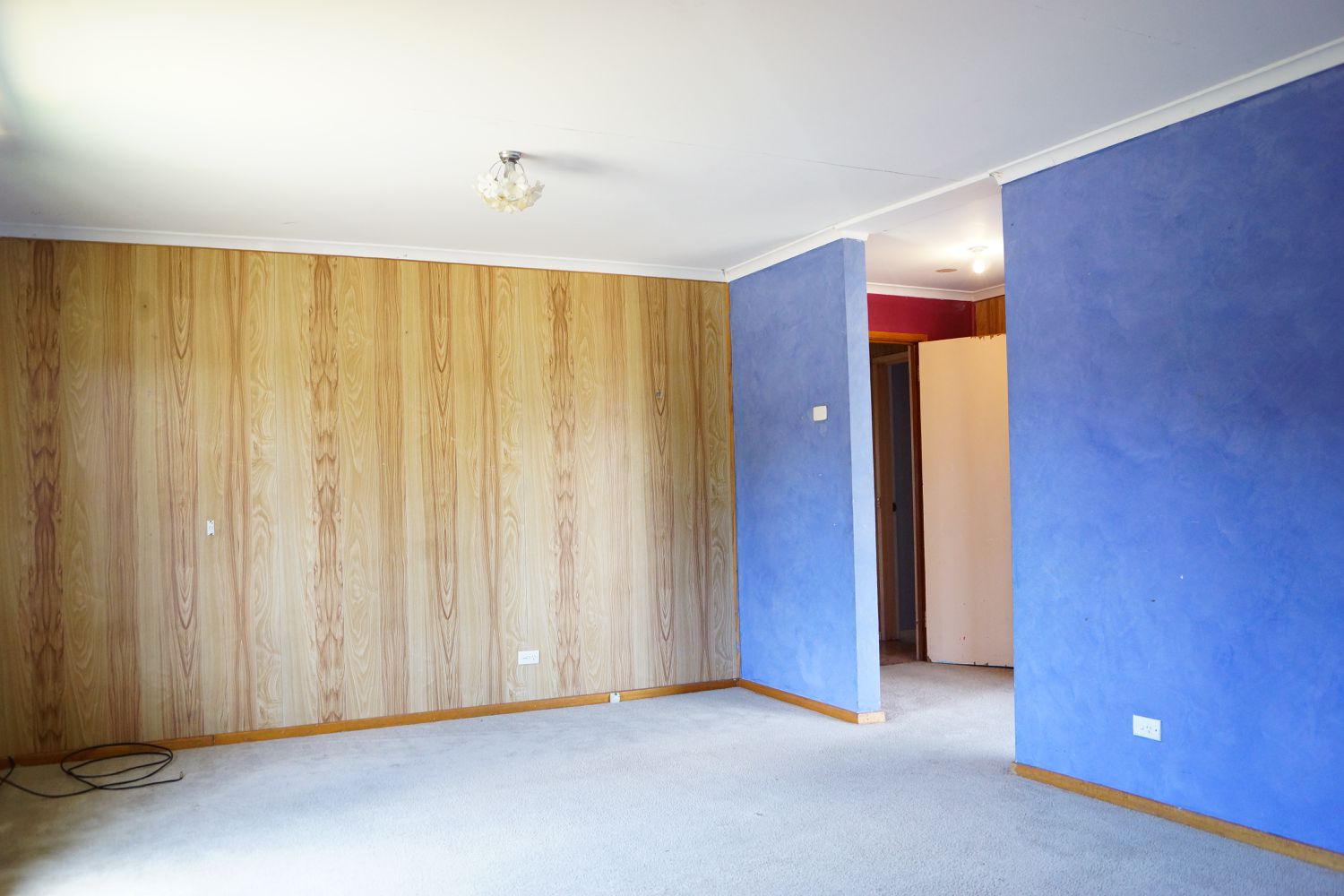 6 Felstead Avenue, Horsham