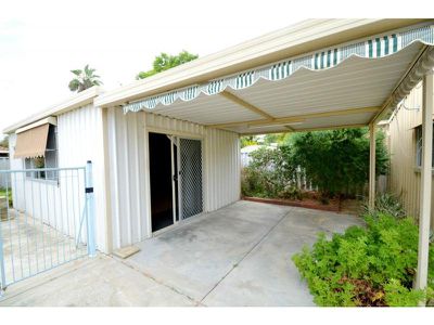 8 Wilpon Street, Beckenham