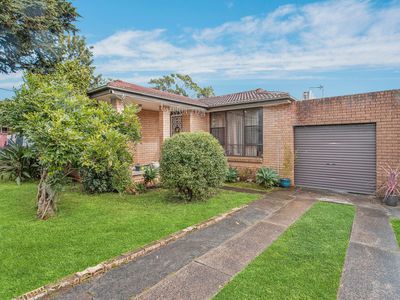 4 Fisher Street, Oak Flats