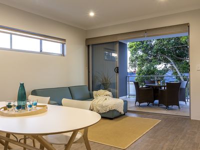 2/30 Lovegrove Way, Morley