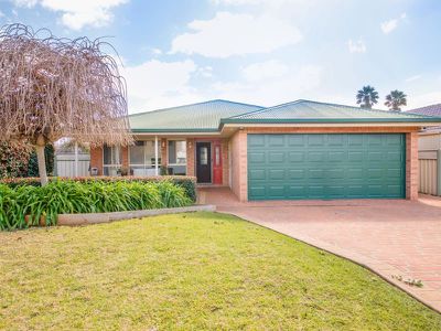 3 Birkdale Close, Dubbo