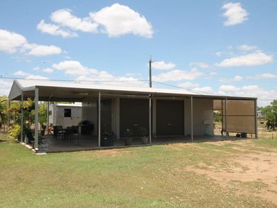 195 WEIR ROAD, Charters Towers City