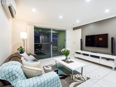 9 Dinnigan Crescent, Durack