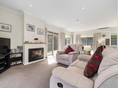 12 / 300 High Street, Hastings