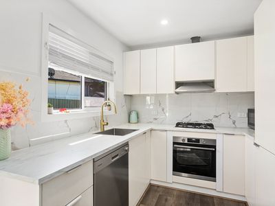 2 McCool Street, Warilla