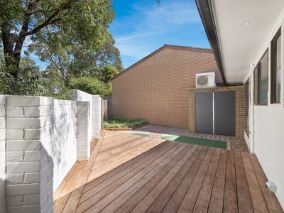 82 Hallen Close, Phillip