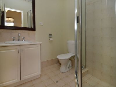 101 Lyall Street, Lamington