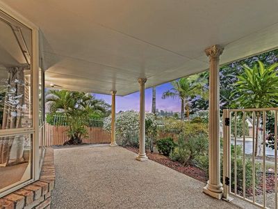 52 Bordeaux Street, Eight Mile Plains