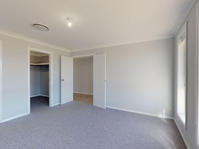 34 Hindmarsh Esplanade, Dubbo