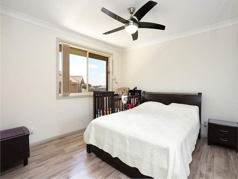 2 / 21 Mary Cres, Liverpool