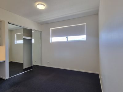 11 / 104 Central Lane, Gladstone Central